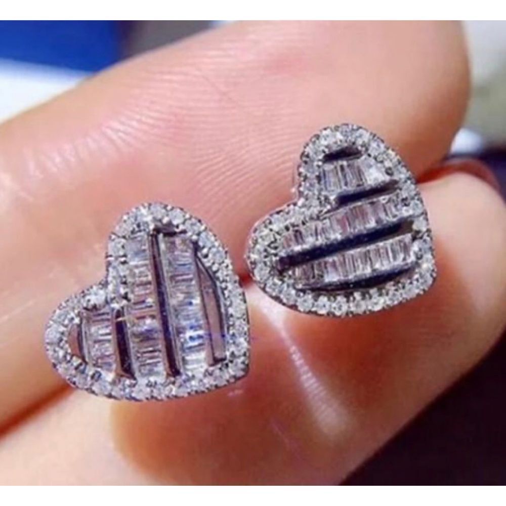 The Hearts Desire Heart Stud Earrings 925 & CZ